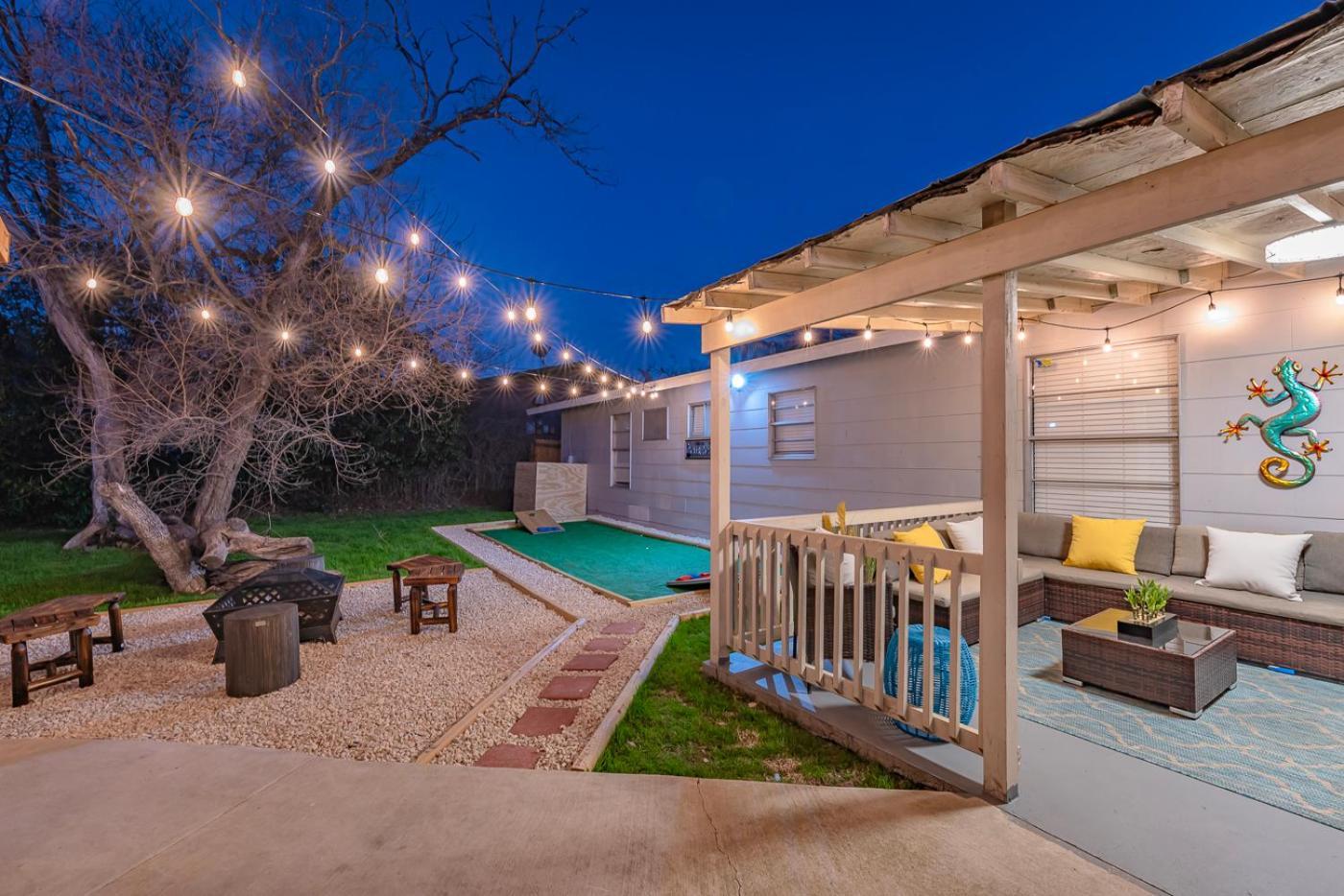 Game Room, Pool & Fire Pit At The Medical Center ซานอันโตนิโอ ภายนอก รูปภาพ